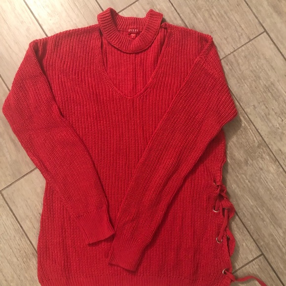 Guess sweater like new - Picture 1 of 2